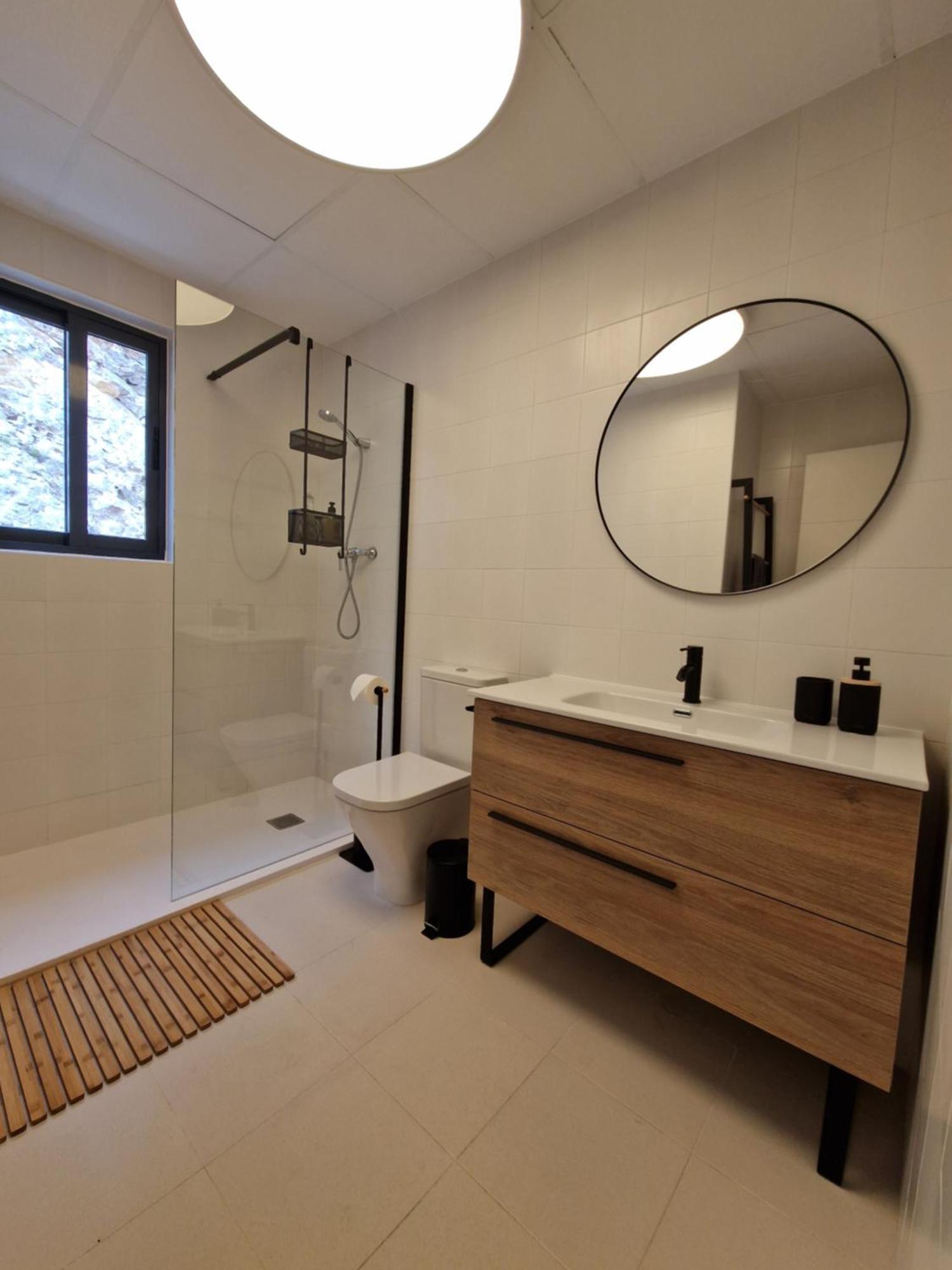 Casa Buena Vista Con Piscina Y Ascensor Holiday home *