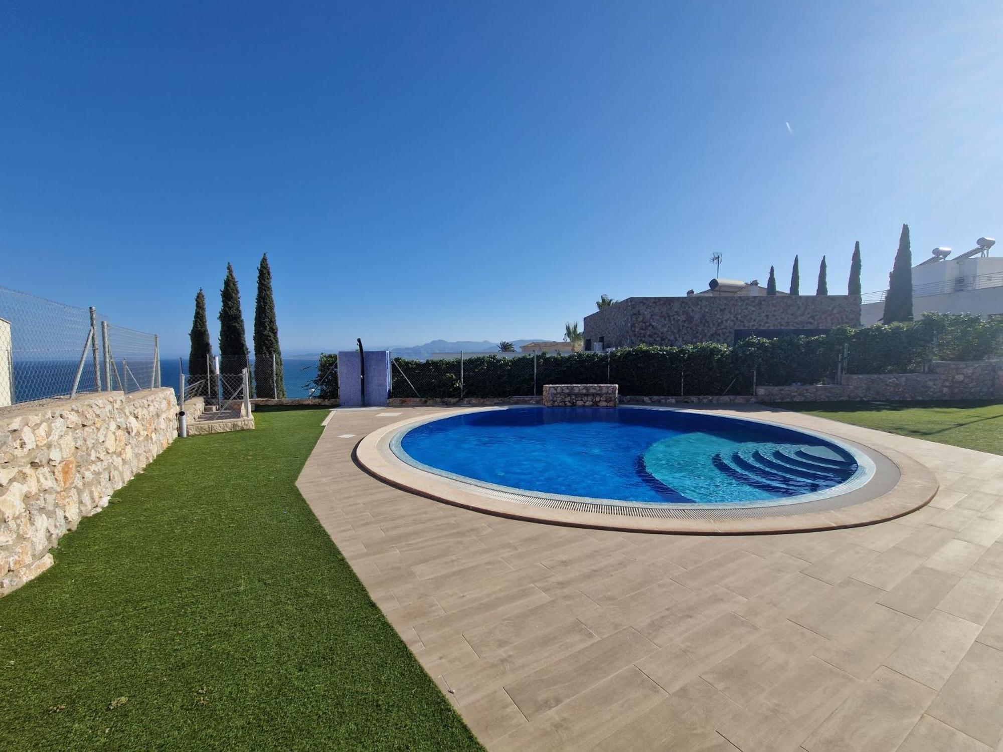 Casa Buena Vista Con Piscina Y Ascensor Holiday home Cullera